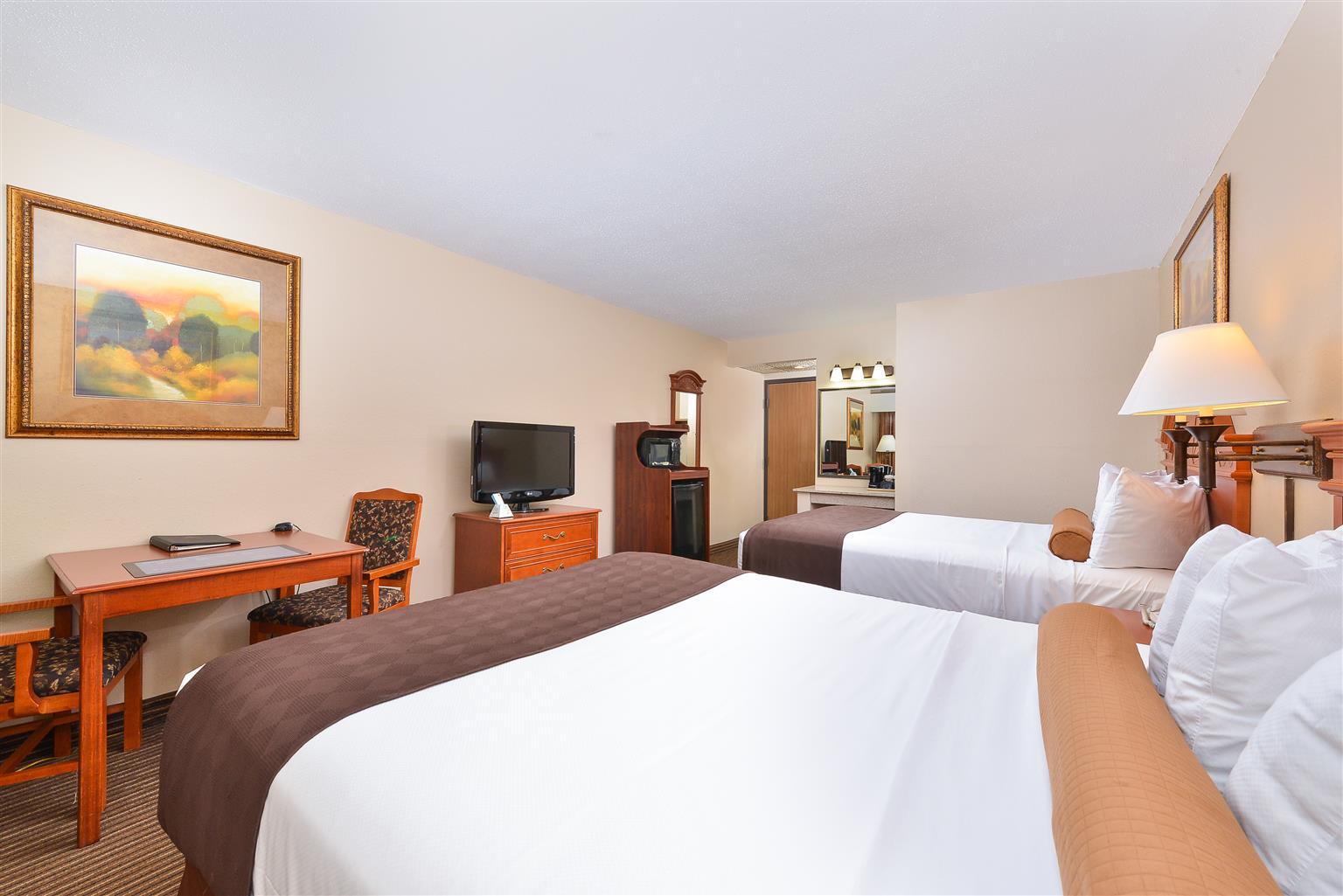 Revel Hotel Minot - Surestay Collection By Best Western Екстериор снимка